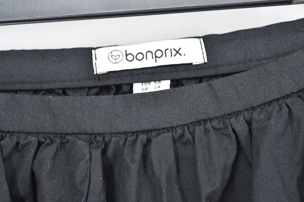 Bawełniana spódnica bardzo rozkloszowana Bonprix 50
