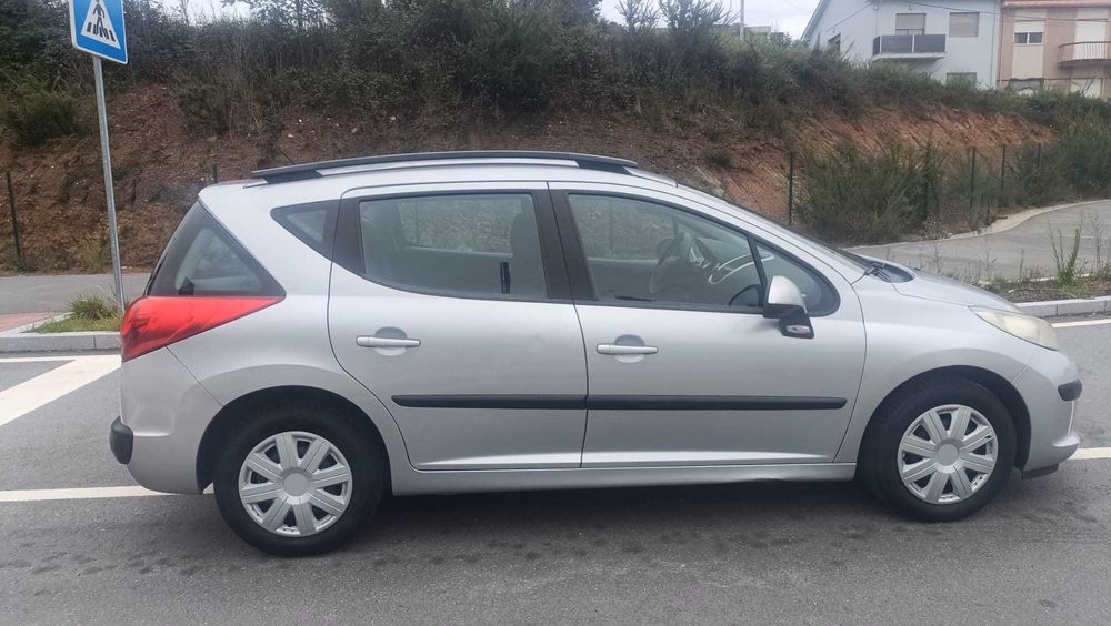 Peugeot 207 SW 1.4 Gasolina - Único Dono