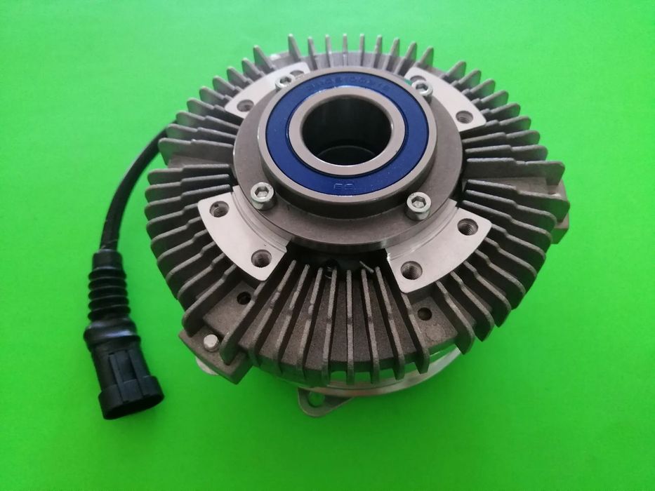 Embraiagem de bomba de água Mitsubishi Canter Fuso QC000392