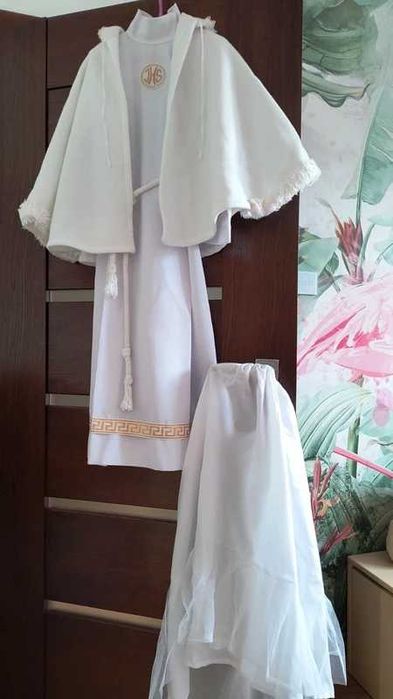 Alba, halka i pelerynka rozmiar 134