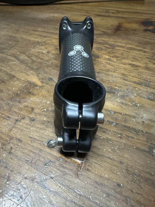 Guidão e espigão em aluminio KTM  e mesa em aluminio da face race