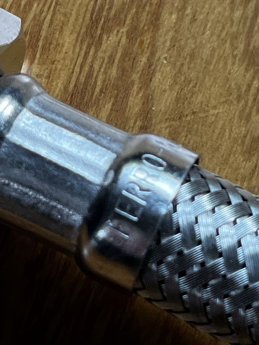 Wężyki do baterii marki Ferro 40 cm, nowe, cena za 2 sztuki