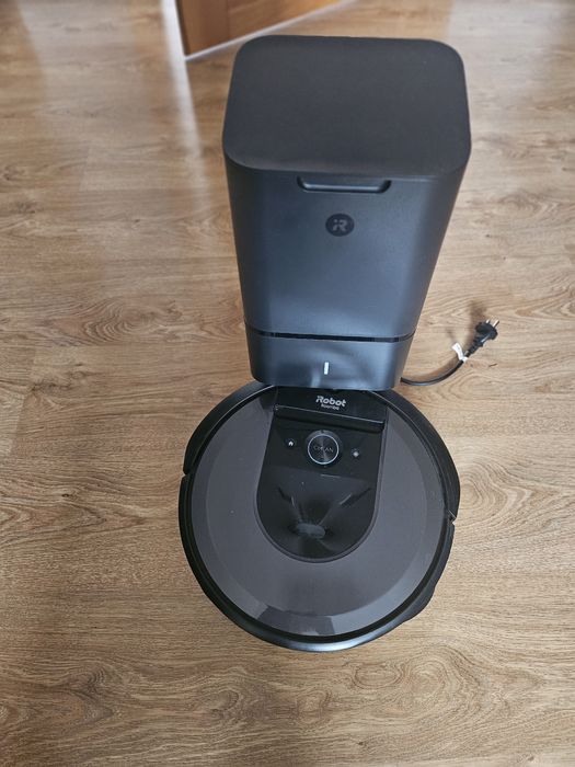 Roomba i7+ (uszkodzona nawigacja)