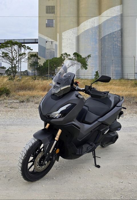 Honda  adv  350 menos de 10000 km's