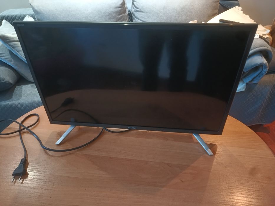 Sprzedam telewizor sharp 24 cale