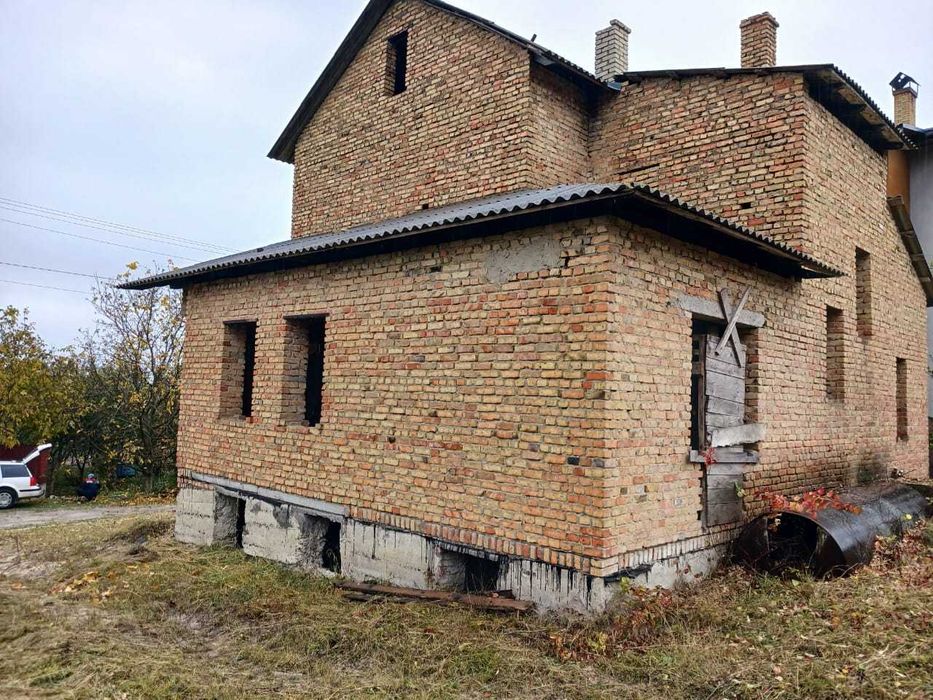 Продається будинок у селі Ясенівці 1 км від м. Золочів