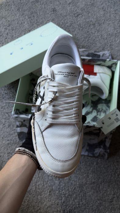 Off-White Low Vulcanized White Leather EU44