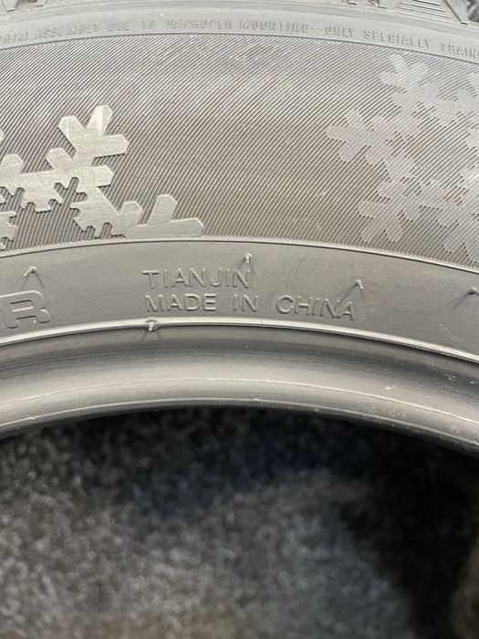 Kumho 215/60R17 I Zen KW31