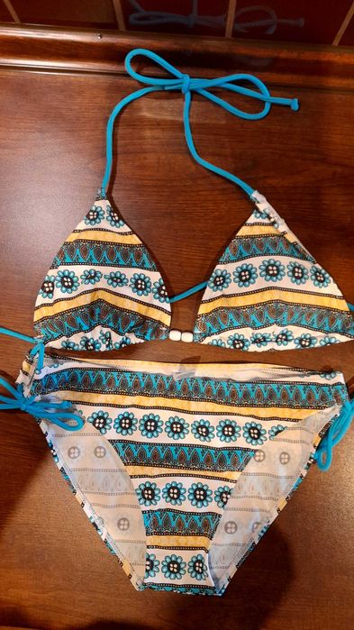 Strój kąpielowy rozmiar M; nowy, dwuczęściowy, błękitny