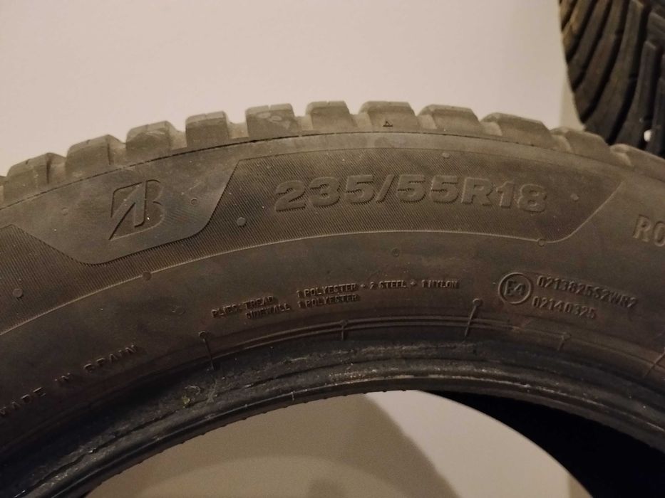 Bridgestone 235 55 R18