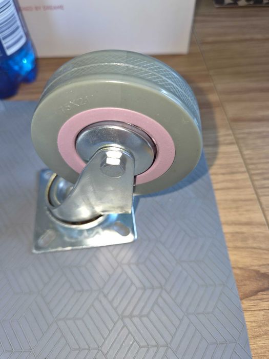 Nowe kółka meblowe GTV 75x21 mm obrotowe 360° – komplet 4 szt.