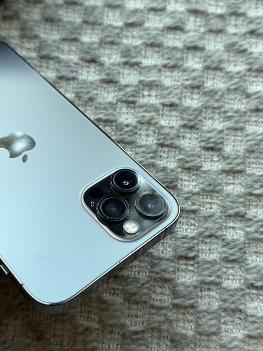 Iphone 12 Pro em perfeito estado