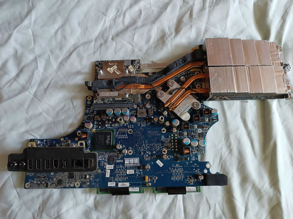 Матриця для моноблока