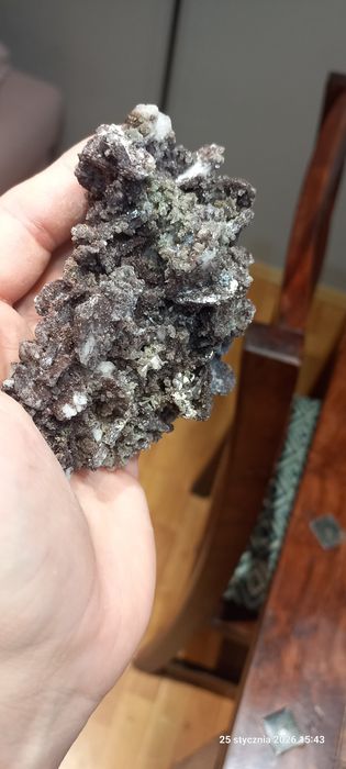 Minerały muskowit, kalcyt