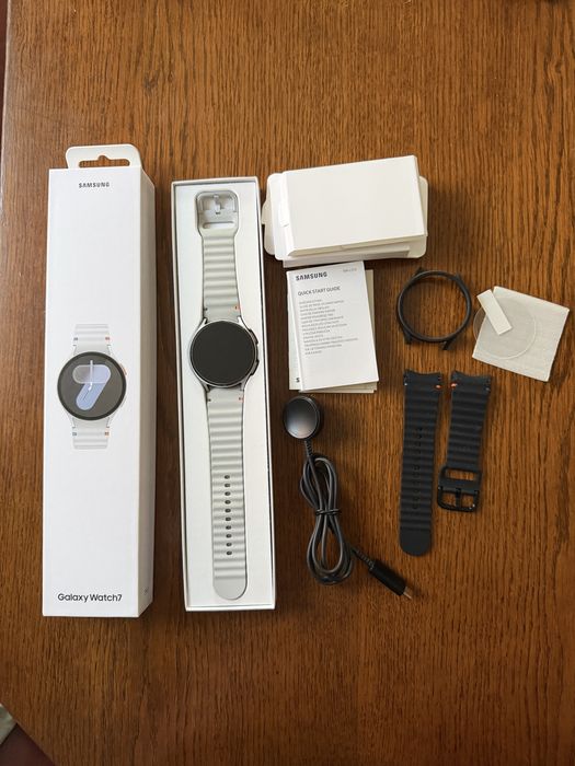 Samsung Smartwatch7 44 mm srebrny