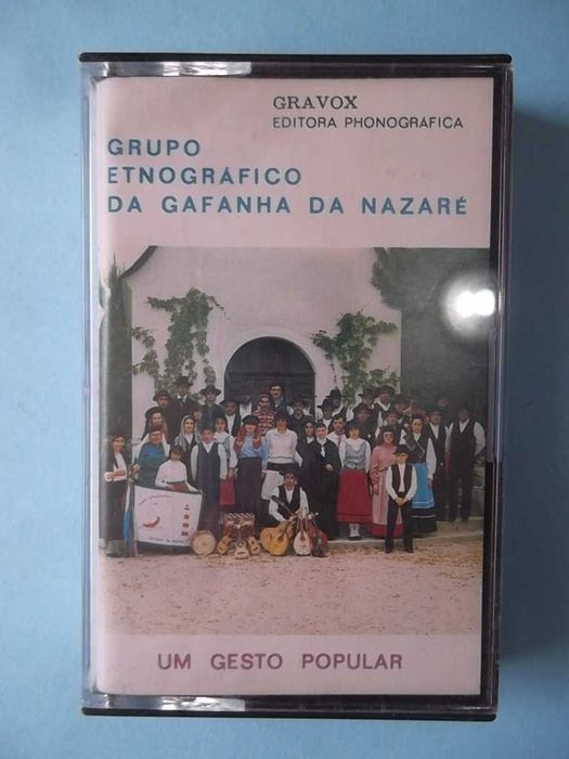 Cassetes de música antigas. Fados de Coimbra, Marco Paulo, etc.