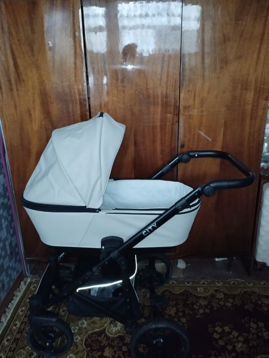 Продам коляску 2в1 фірми Bair