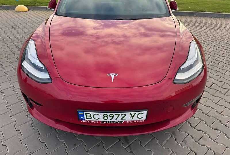 Tesla Model 3 2018