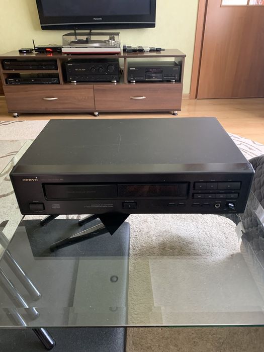 Програвач компакт дисків ONKIO DX-6900