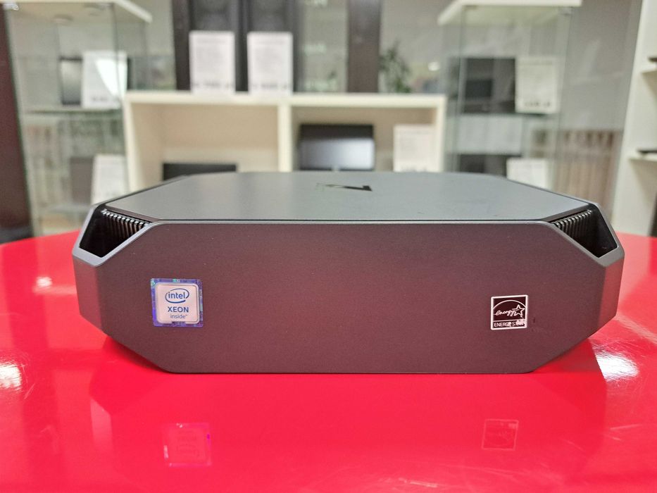 Mini Stacja Robocza HP Z2 Mini G3 USFF Xeon 16GB 256SSD Nvidia 2GB W11