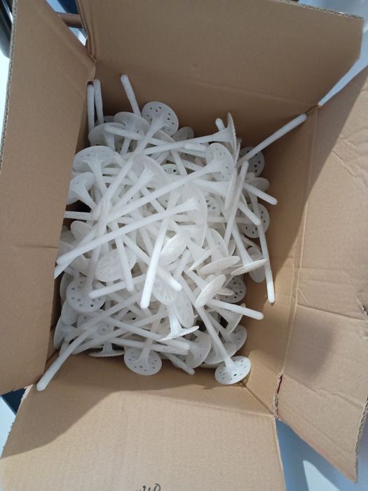 Kołki do styropianu wełny TRZPIEŃ STALOWY LGX 10x200 20 cm 200szt.