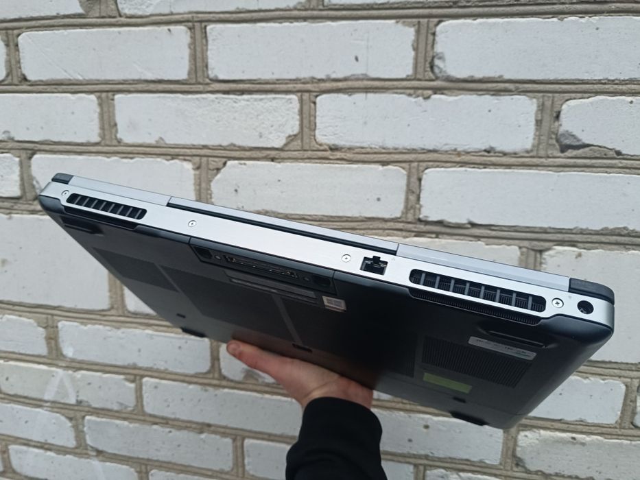 17.3" 6гб відео, Ігровий ноутбук DELL (i7 6820HQ/16/1000/P3000 6GB)