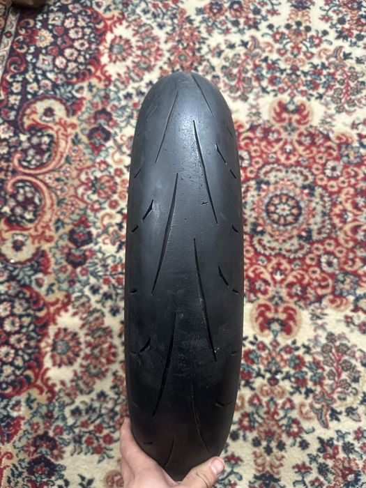 Резина 120 70 R17