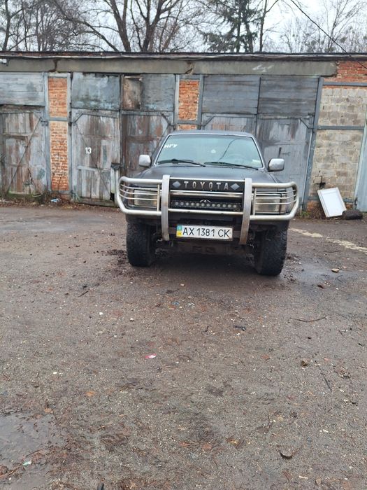 ТОЙОТА 4РАНЕР 4×4 Газ вписан 3.0