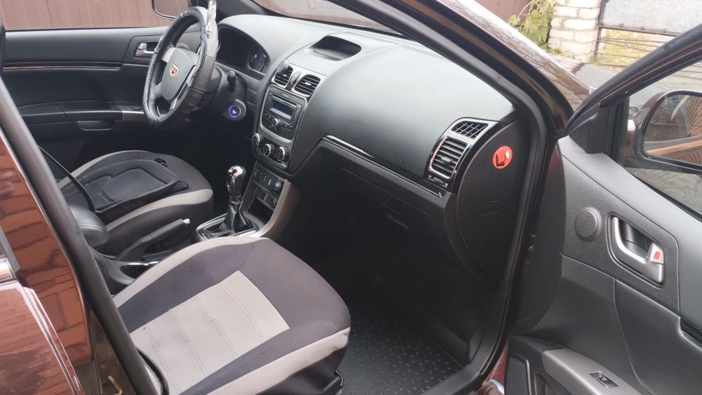 Автомобіль Gelly Emgrand 7 1.8