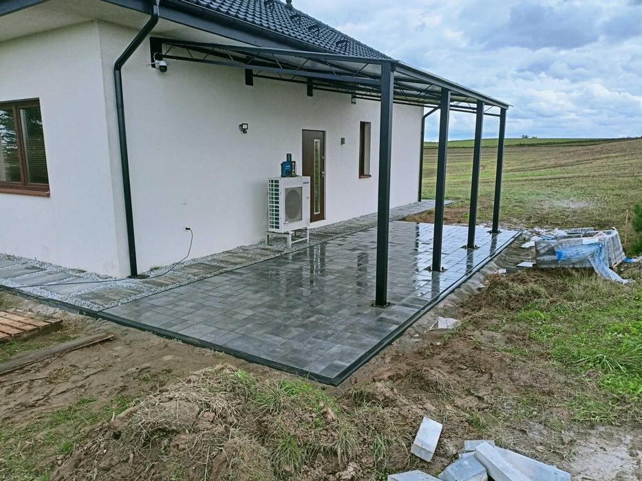 Układanie kostki brukowej