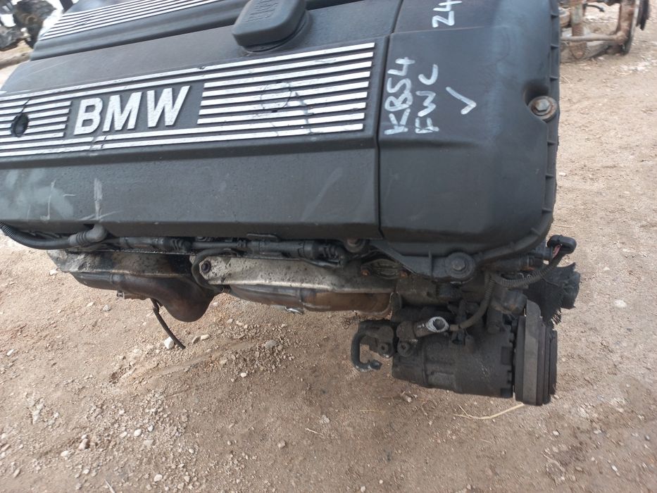 Silnik kompletny bmw 2.2 r6 m54b22 22 6s