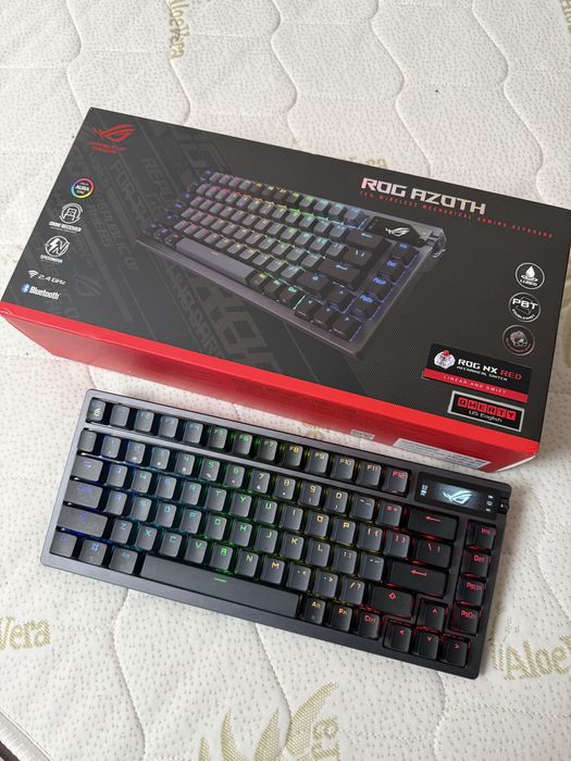 Asus rog azoth  rog nx red switch