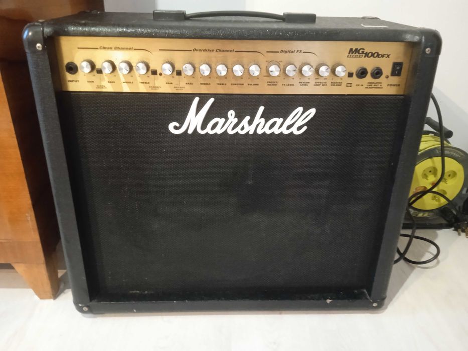 Marshall MG100DFX