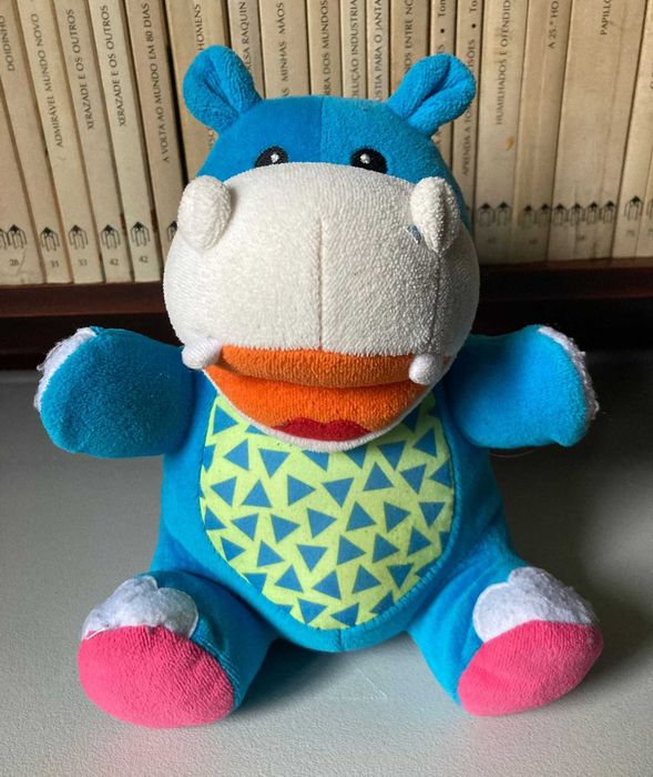 Brinquedo Peluche Hipopótamo