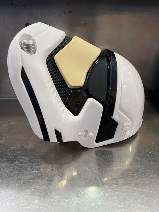 Capacete Stormtrooper Star Wars Disney Eletrónico
