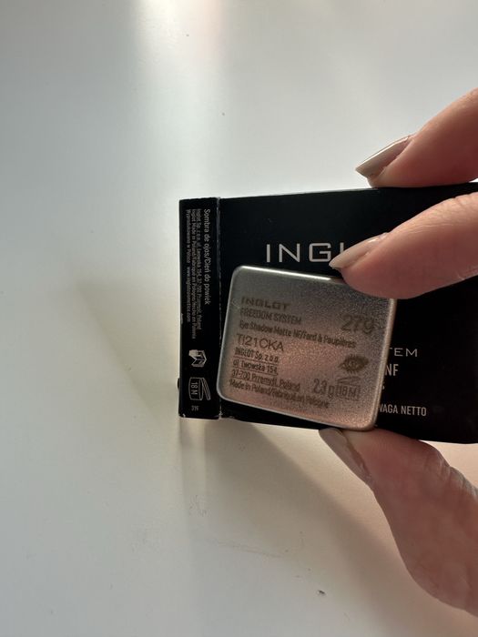 Cień do powiek inglot zielony