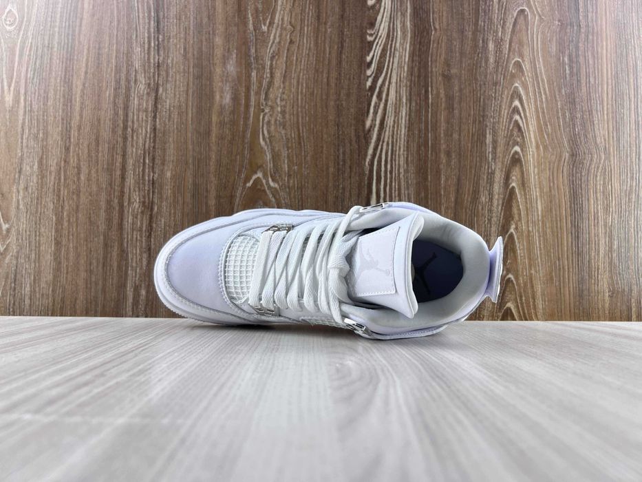 Jordan 4 Pure Money