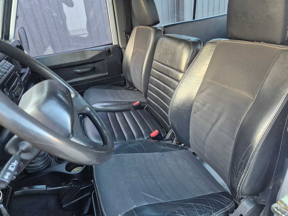 Land Rover Defender 90, TD5, 170KM