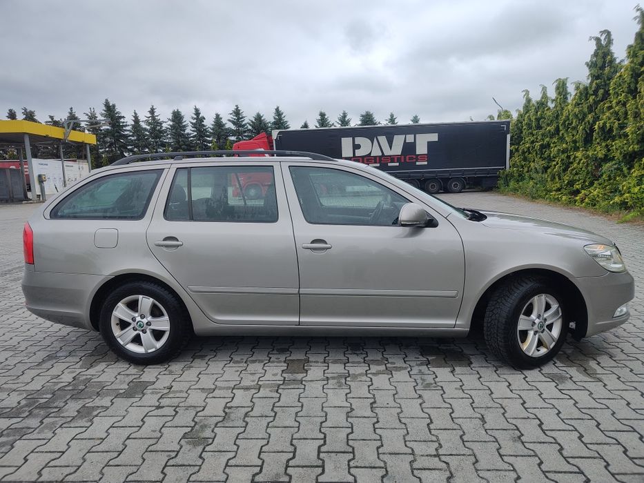 Skoda Oktawia 2.  2011 rok.