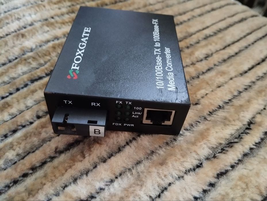 Медиа конвертер Foxgate 10/100 Base-TX