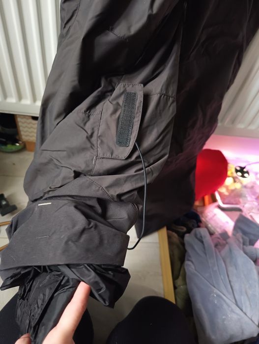 Spodnie zimowe narciarskie wodoszczelne 128