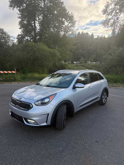 Kia Niro LX Hybrid 2019