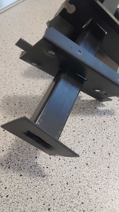 Uchwyt ścienny  półka