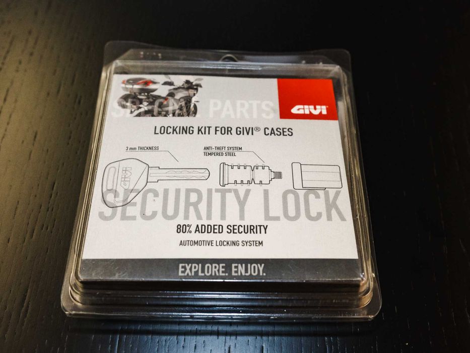 Givi Kit Canhões para Malas Trekker Outback ( NOVOS )