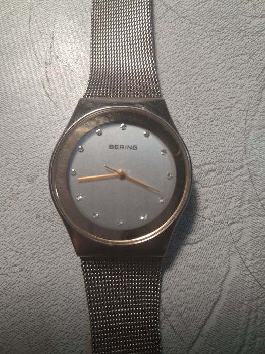 BERING годинник з сапфіровим склом.
