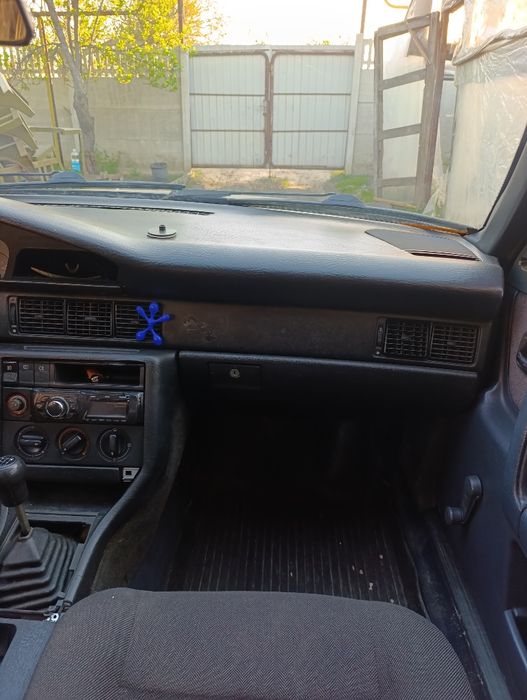 AUDI 100 C3 2.0D