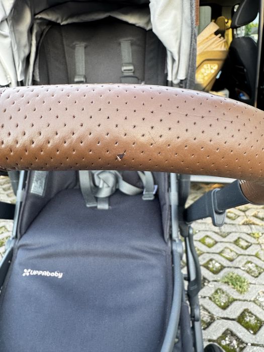 UPPAbaby Vista V3 + fotelik samochodowy z bazą ISOFIX