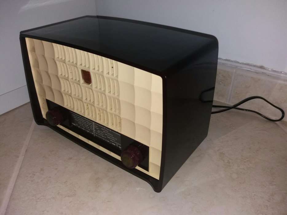 Rádio antigo/vintage válvulas