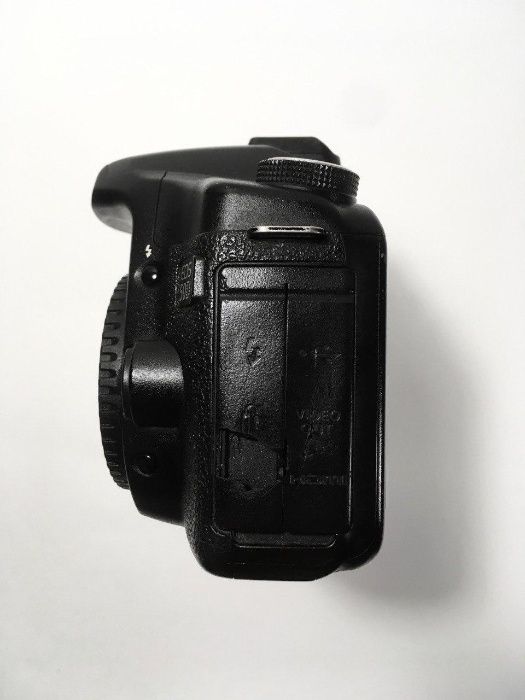 Canon 50D цифровая фотокамера на 16 миллионов пикселей