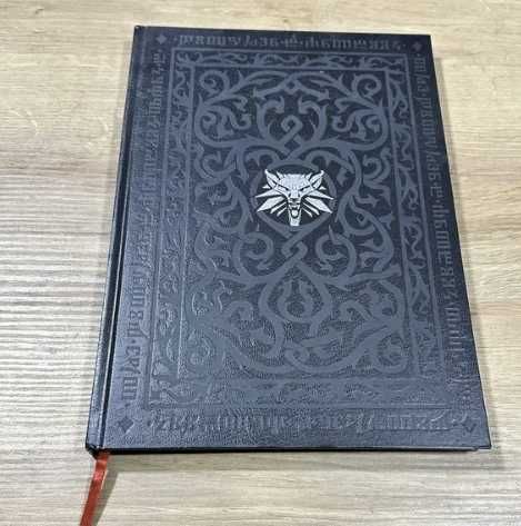 Wiedźmin 2 Zabójcy Królów Kolekcjonerska + artbook z Edycji Mrocznej